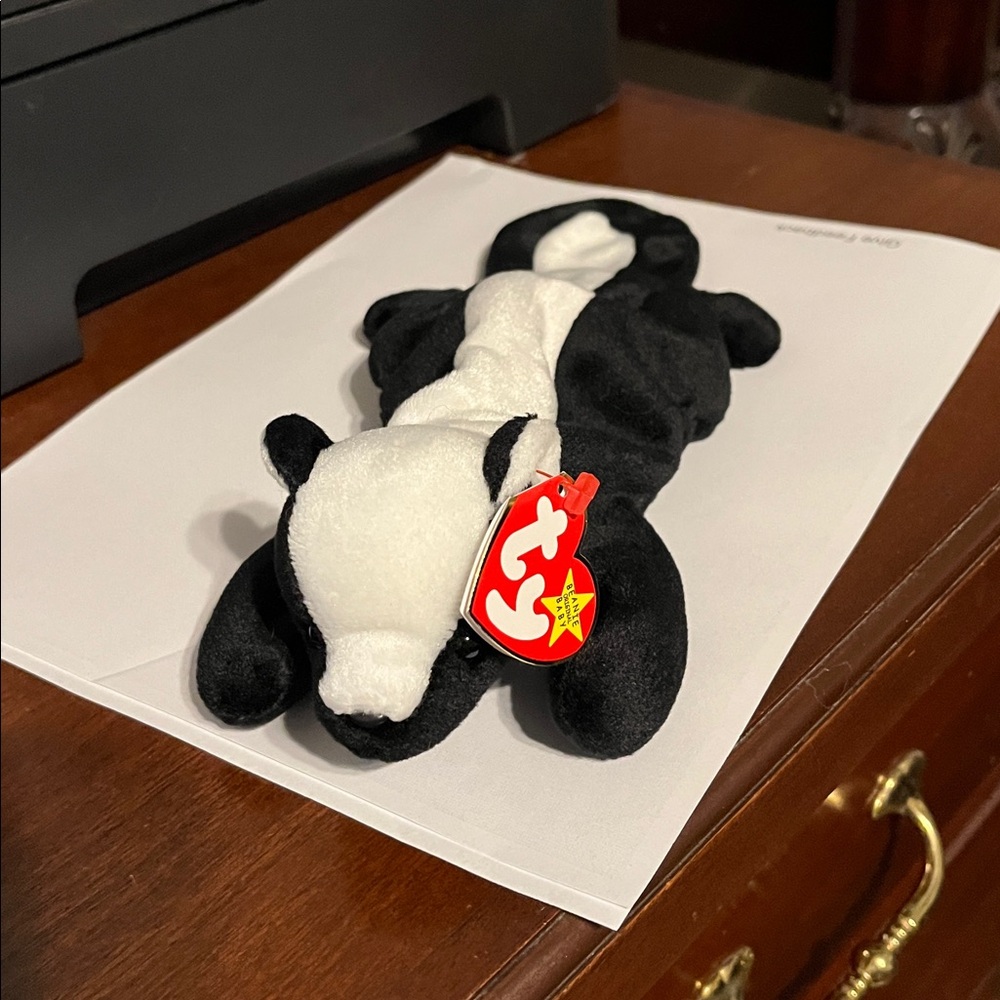 Ty Black and White skunk